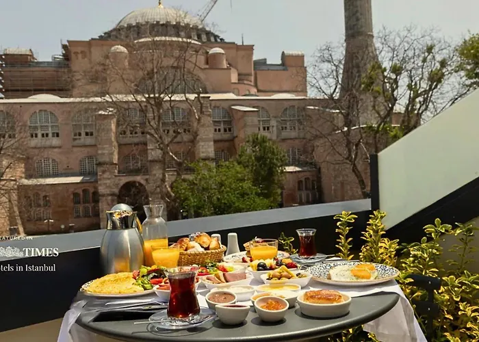 Saint Sophia فندق