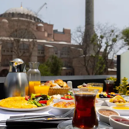 Saint Sophia Hotel 4*