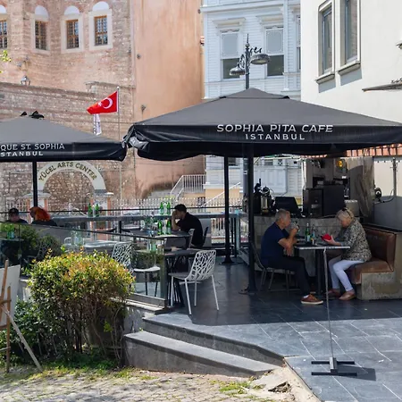 Hotel Saint Sophia 4*